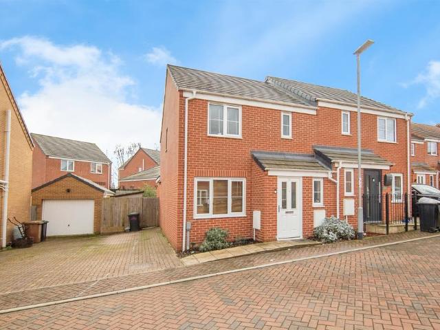 House for sale in Bedingfield, Suffolk