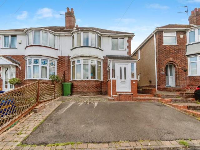 House for sale in Woodsetton, Coseley