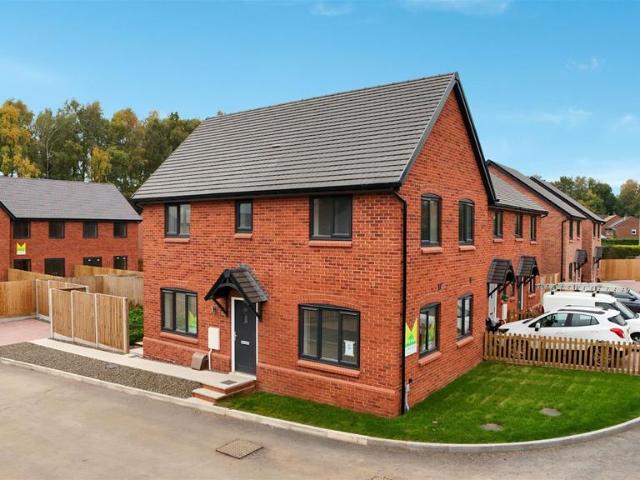 House for sale in Rhoswiel, Weston Rhyn