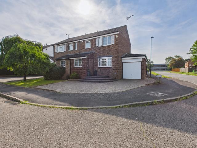 House for sale in Haydon Hill, Aylesbury