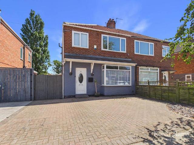 House for sale in Acklam, Normanby
