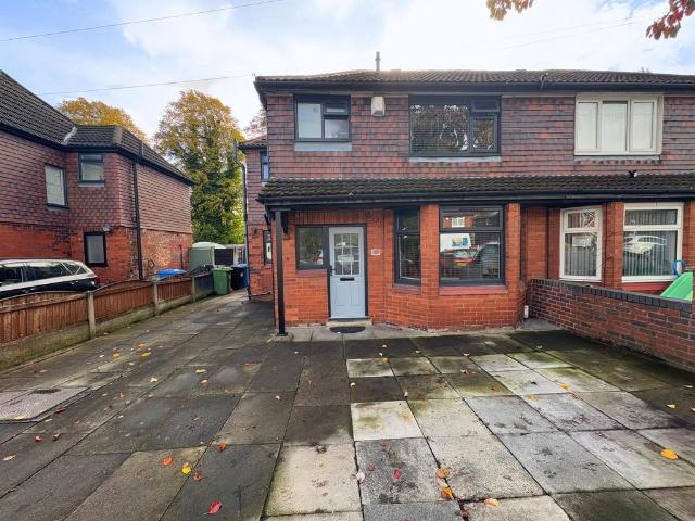 House for sale in Stretford, Trafford
