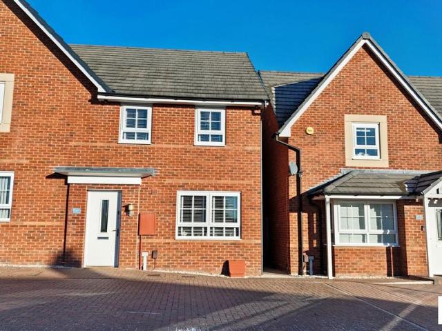 House for sale in Stocking Farm, Old Wharf