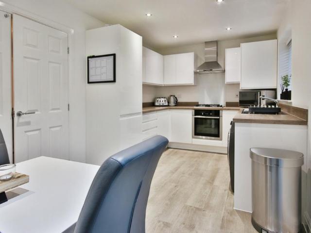 House for sale in Kingswood, Hull