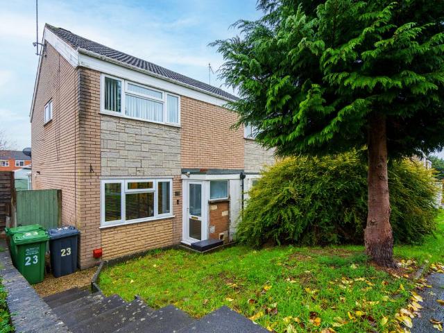 House for sale in Birchen Coppice, Rushock