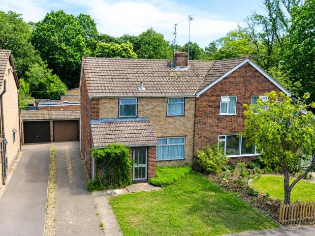 House for sale in Hart, Hampshire