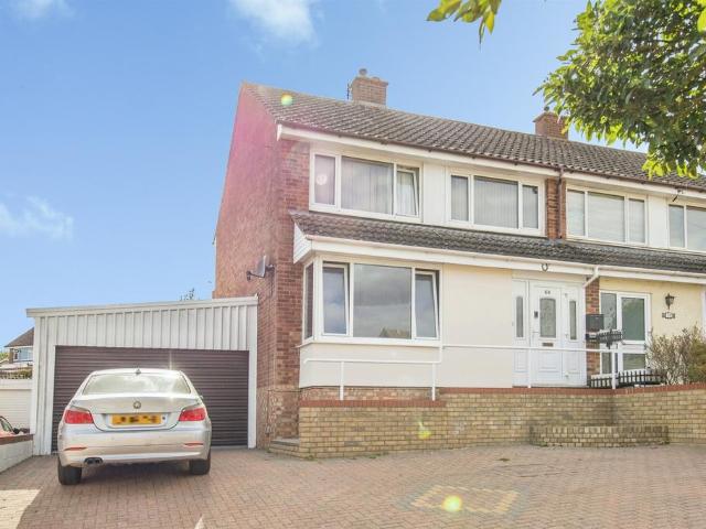House for sale in Key Street, Suffolk