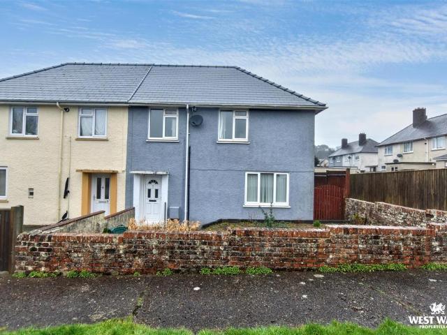 House for sale in Monkton, Pembroke
