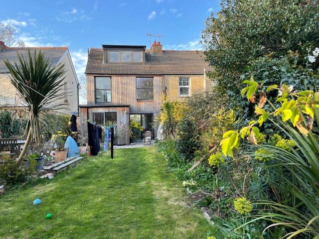 House for sale in Fishersgate, West Sussex