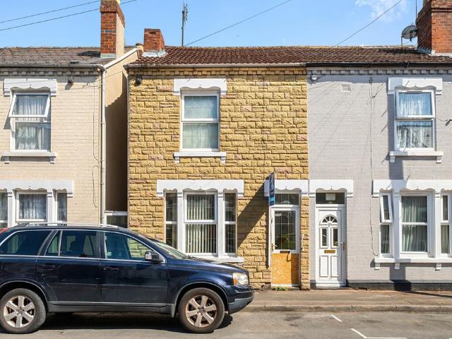 House for sale in Kings Barton, Gloucester