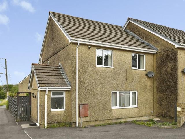 House for sale in Brynaman Isaf, Tairgwaith