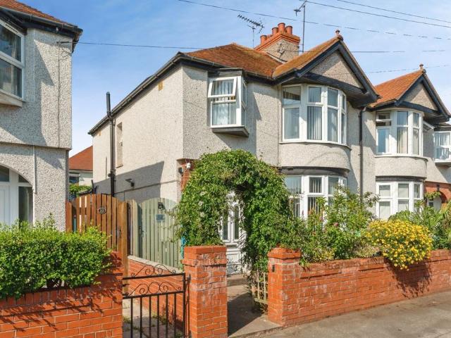 House for sale in Rhyl, Wales