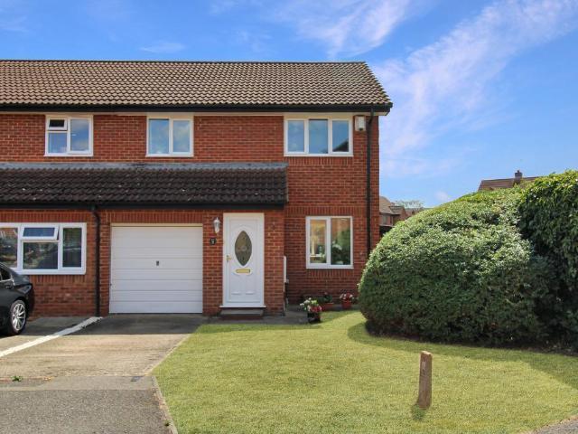 House for sale in Green Park, Milton Keynes