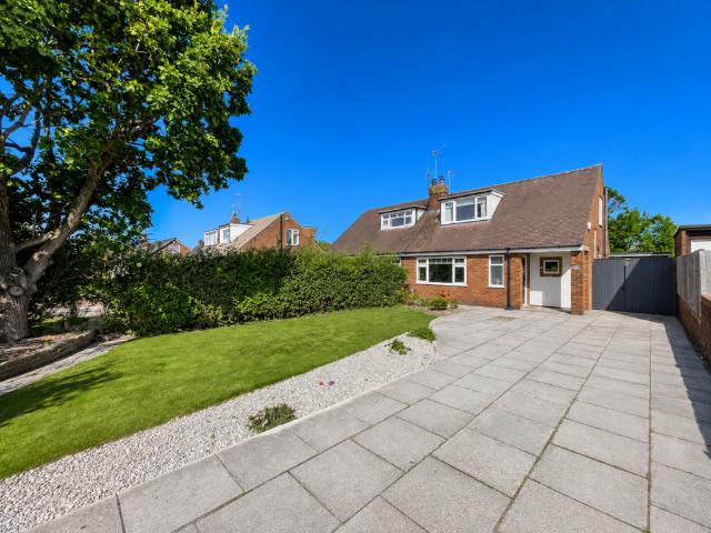 House for sale in Hardhorn, Wyre