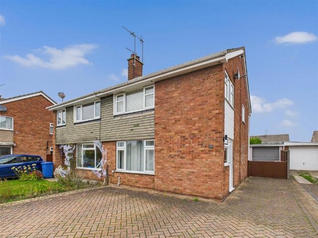 House for sale in South Cave, Riplingham