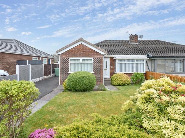 House for sale in Gathurst, Wigan
