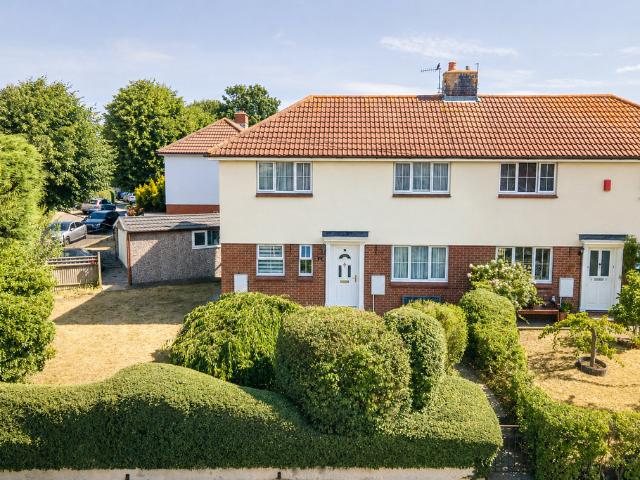 House for sale in Feckenham, City Of Bristol