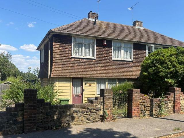 House for sale in Swanscombe and Greenhithe, Monks Orchard