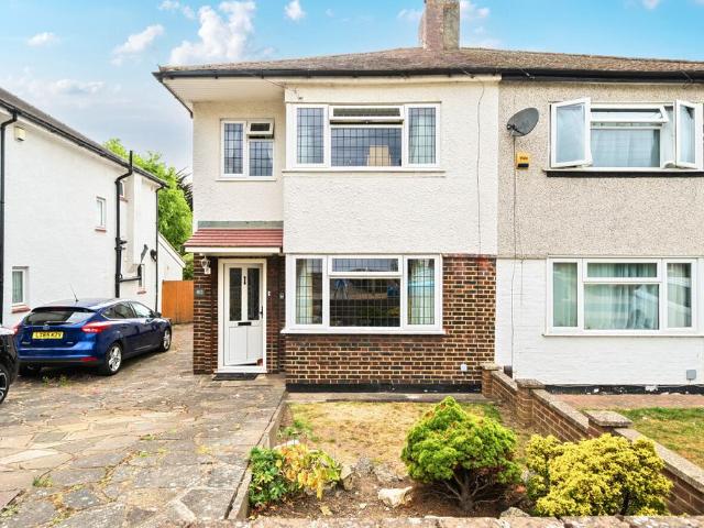 House for sale in Locksbottom, Greater London