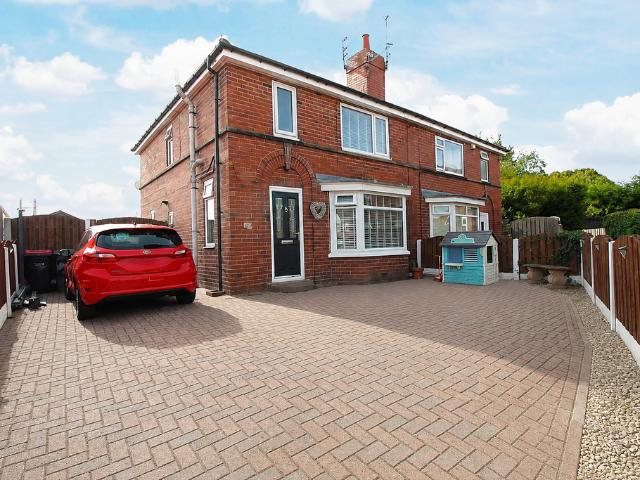 House for sale in Greasbrough, South Yorkshire