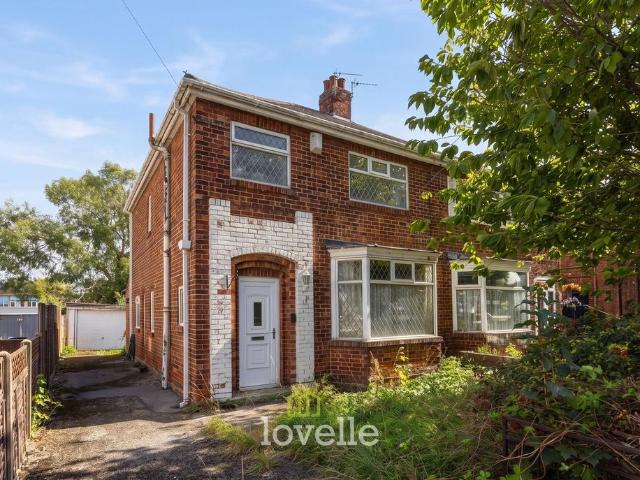 House for sale in Grimsby, North East Lincolnshire