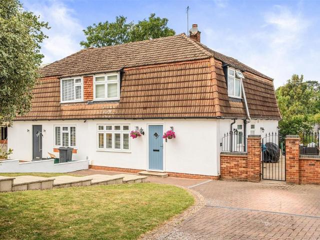 House for sale in Crofton, Greater London