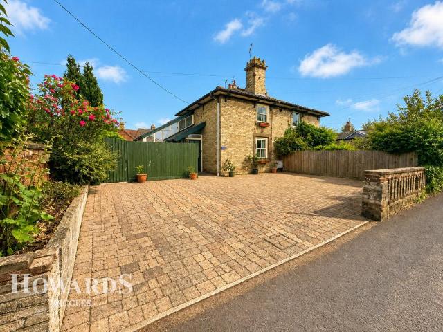 House for sale in Eastbridge, Suffolk