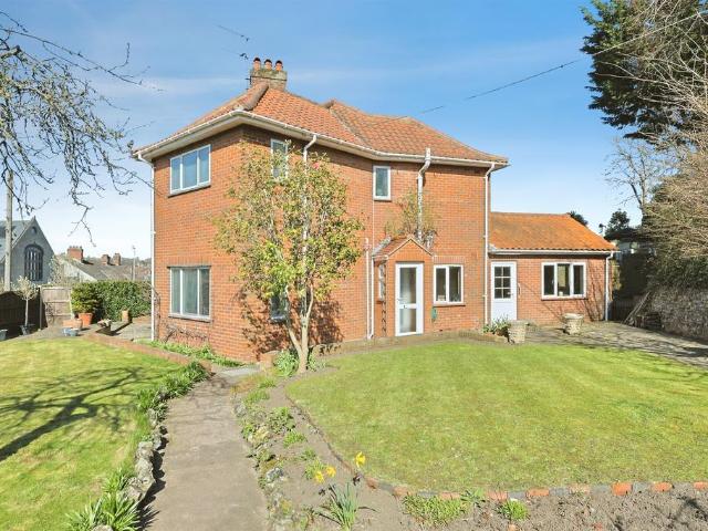 House for sale in Heigham Grove, East Bank