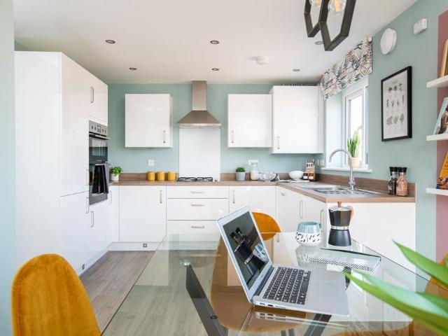 House for sale in Priors Hall Park, Weldon