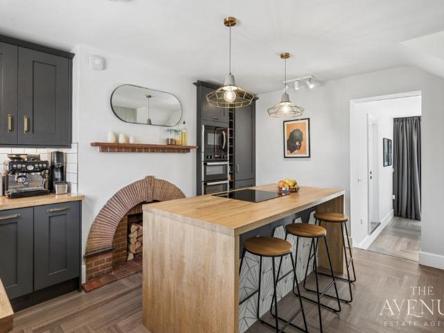 House for sale in Berrick Salome, Oxfordshire