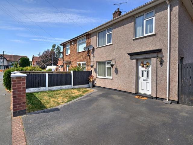 House for sale in Whitby, Rossmore