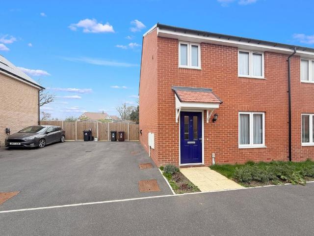 House for sale in Dale Hill, Essex
