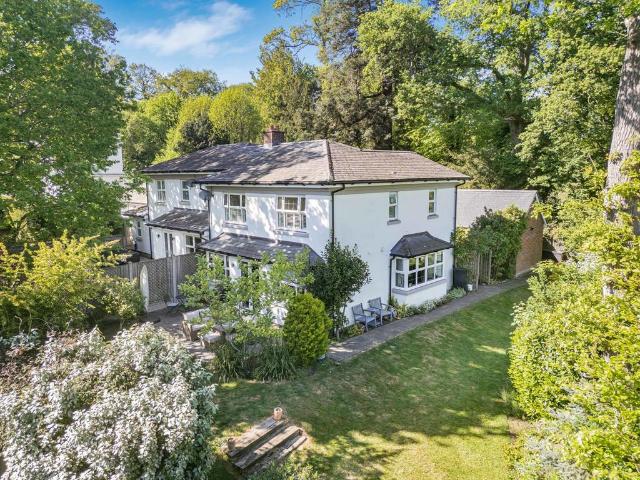 House for sale in Row Town, Surrey