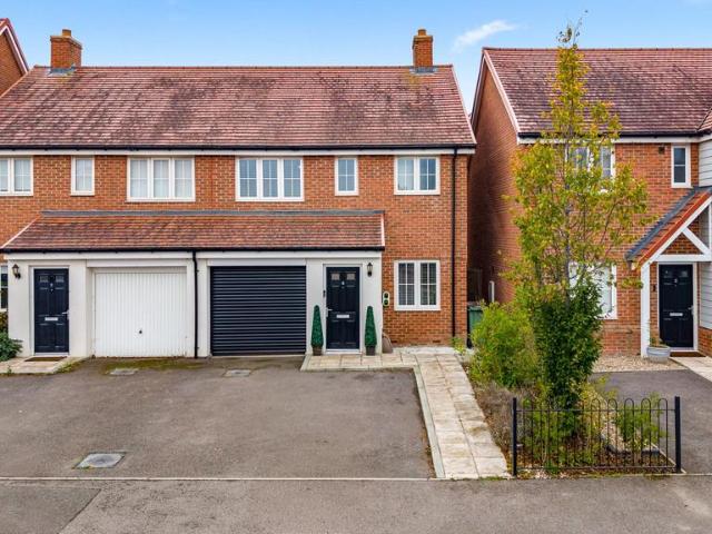 House for sale in Paddock Wood, Tunbridge Wells