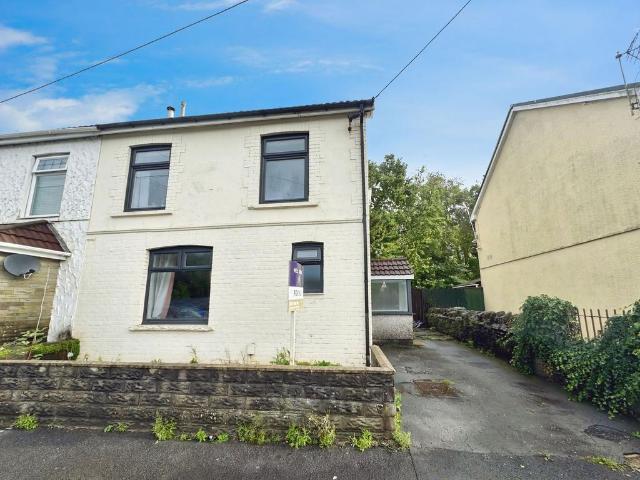 House for sale in Pontypridd, Wales