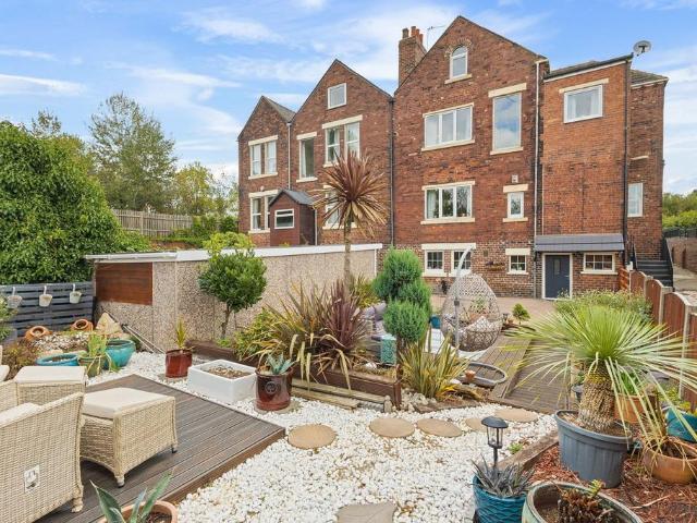 House for sale in Cutsyke, Castleford
