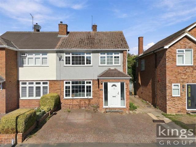 House for sale in Cheshunt, Broxbourne