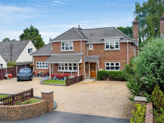 House for sale in Avon Castle, St Ives