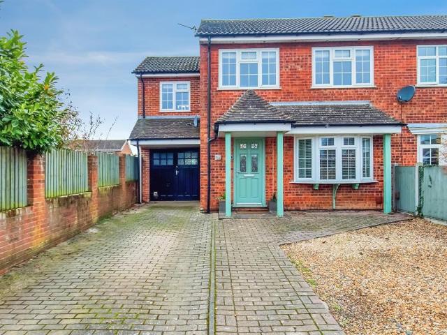 House for sale in Rothwell