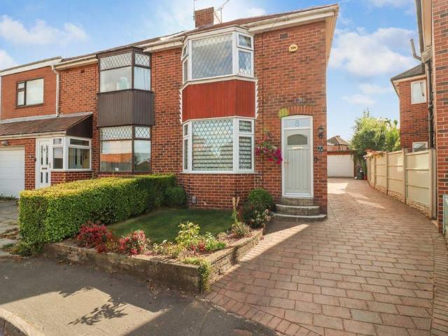House for sale in Aston cum Aughton, Aston
