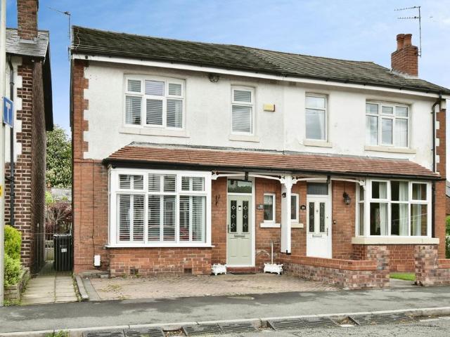 House for sale in Gatley, Greater Manchester