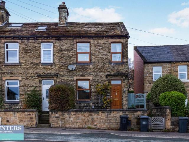 House for sale in Bradley, West Yorkshire