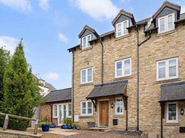 House for sale in Chipping Norton, Black Bourton