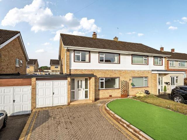 House for sale in Heath Farm, Frankwell