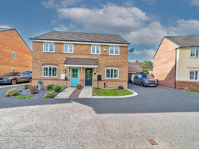 House for sale in Pye Green, Chadsmoor