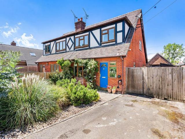 House for sale in Westborough, Surrey