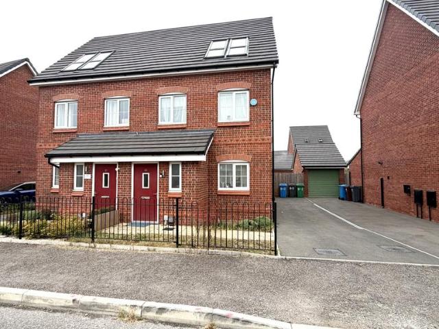 House for sale in Georgia, Greater Manchester