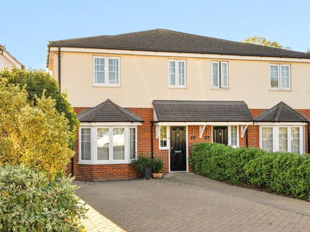 House for sale in West Horsley, Guildford