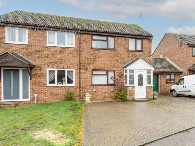 House for sale in Hopton-on-Sea, Stokesby