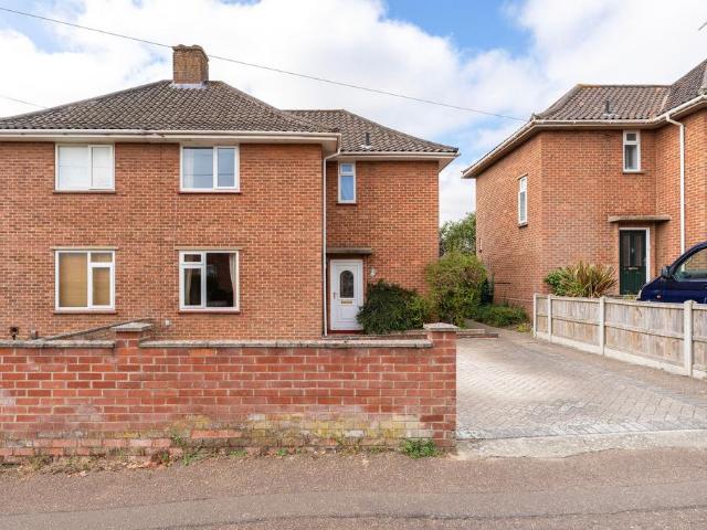 House for sale in Old Lakenham, East Bank